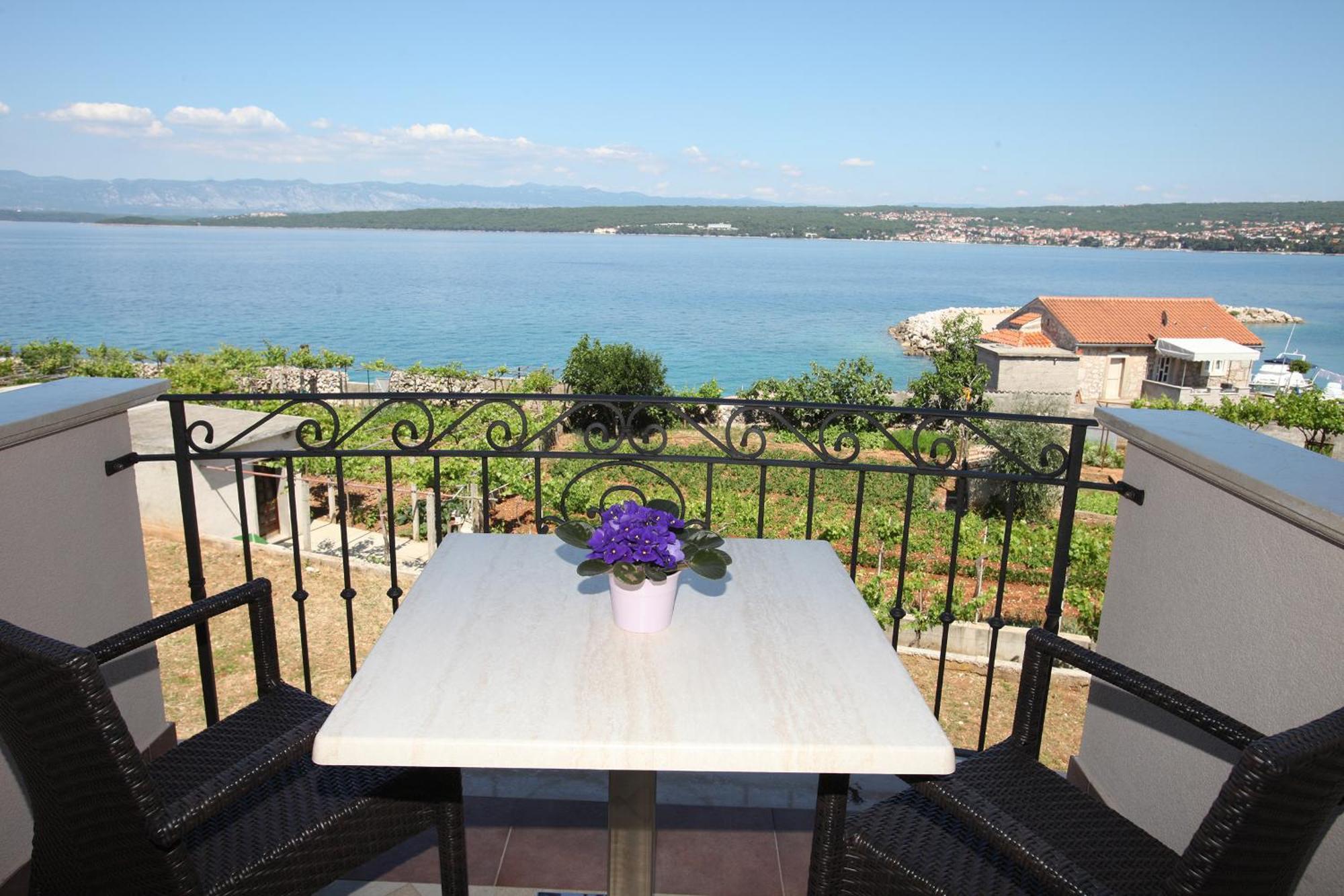 Hotel Villa Margaret Malinska Rum bild